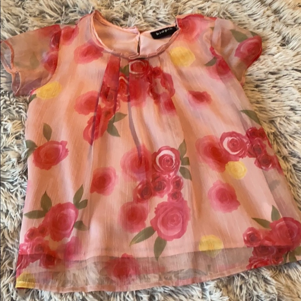 Girls Floral Top 🌸🌺